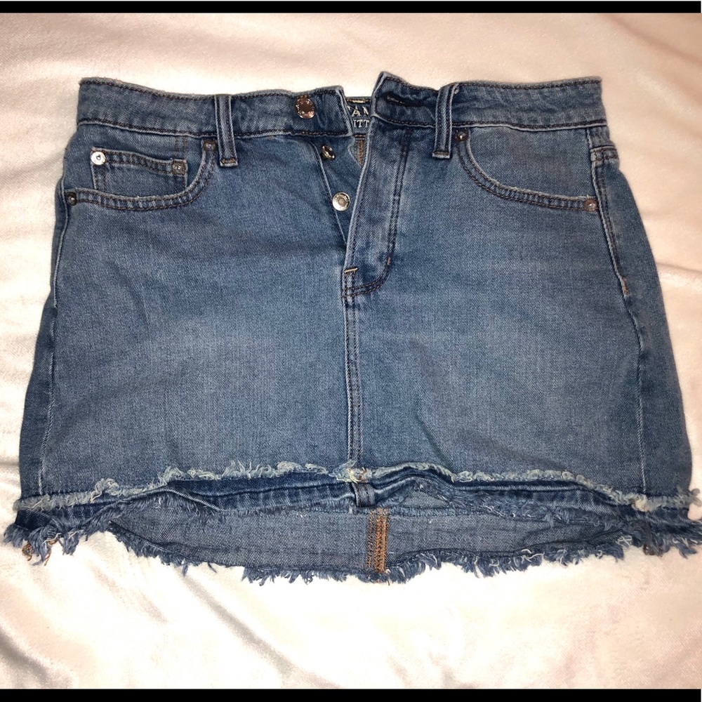 AE Distressed Mini Skirt